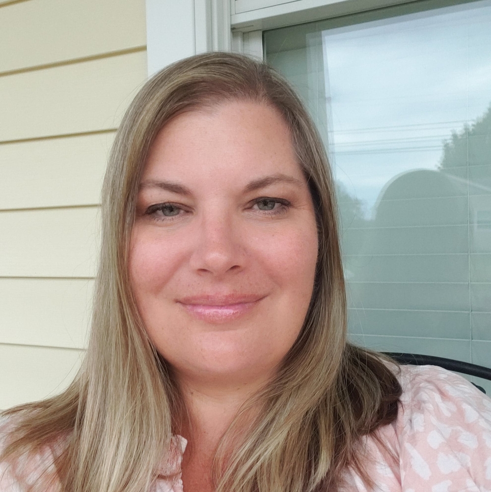 Meet your Posher, Niki